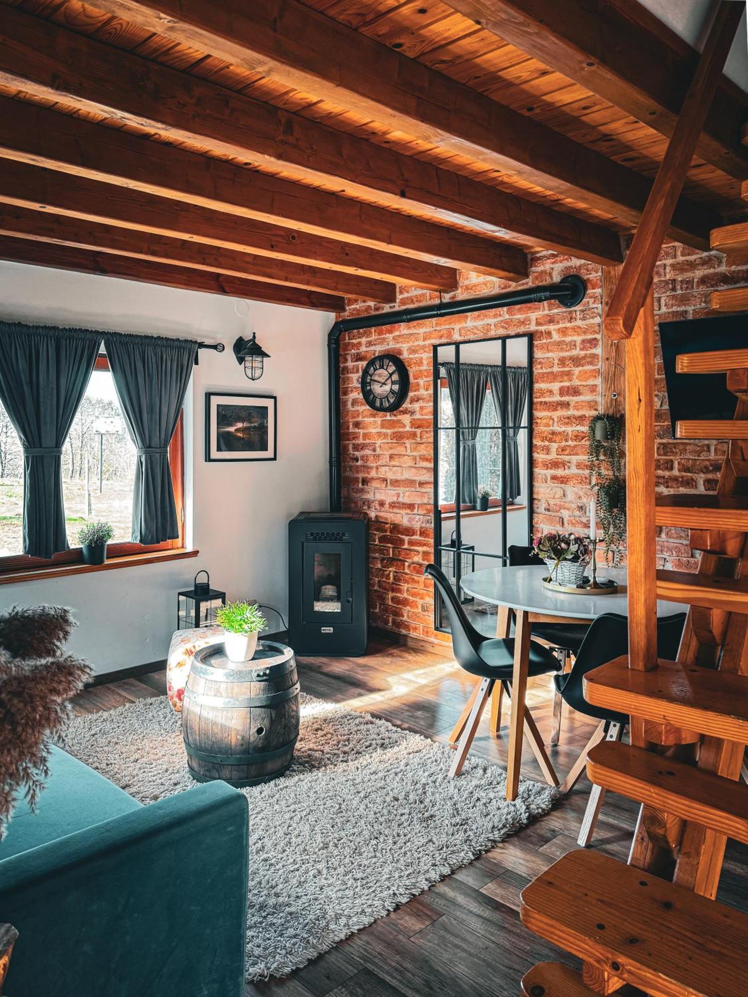 Woodenhouse With Two Apartments Otočac Esterno foto